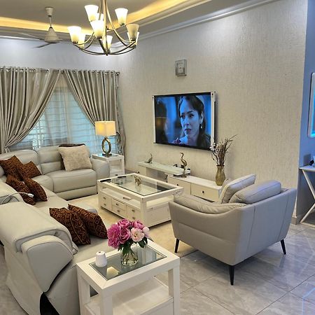 Seyramz Palace - Free Airport Pick Up - High Speed Starlink Wifi - Car Rental Tamale Eksteriør bilde
