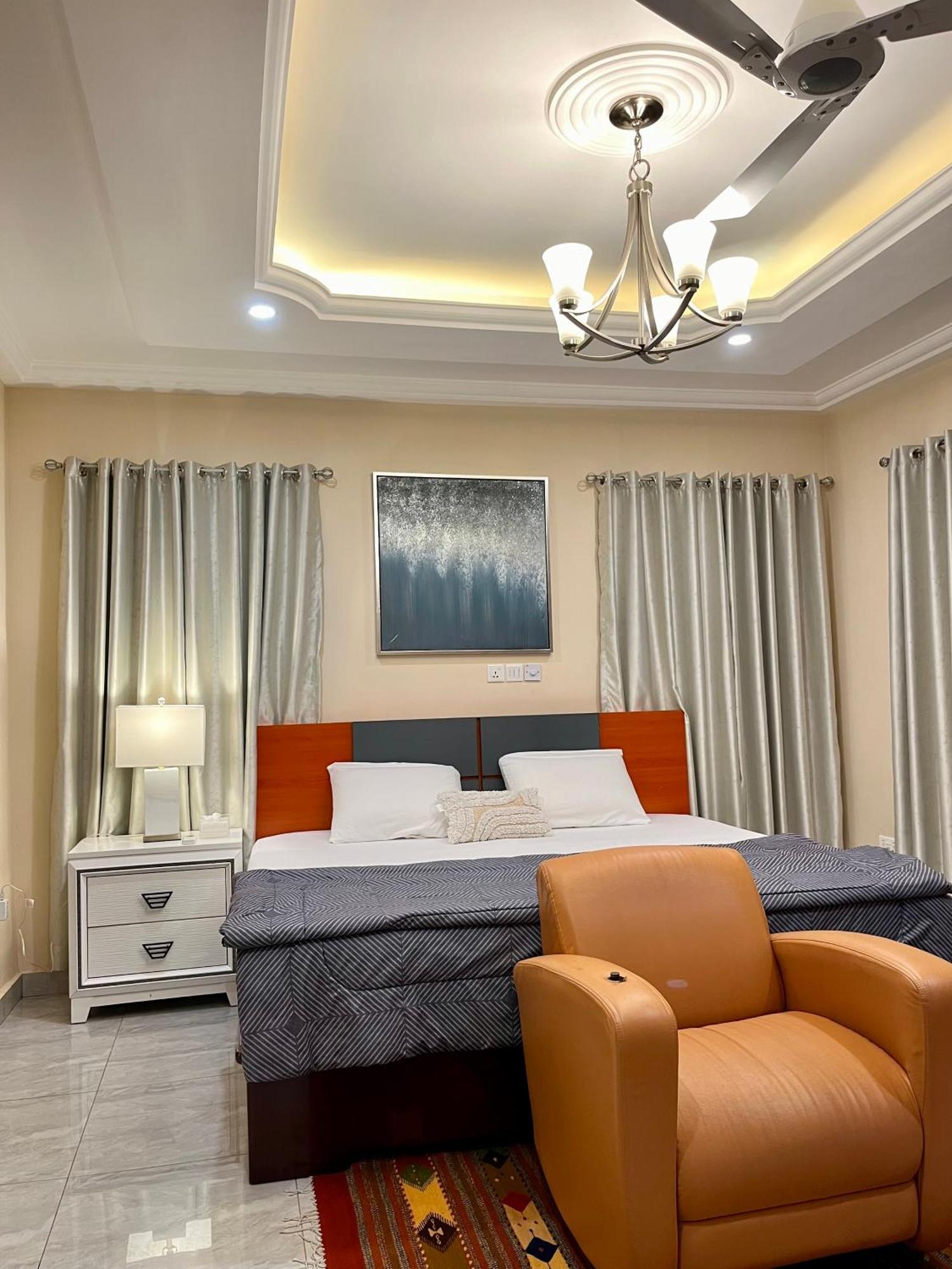 Seyramz Palace - Free Airport Pick Up - High Speed Starlink Wifi - Car Rental Tamale Eksteriør bilde